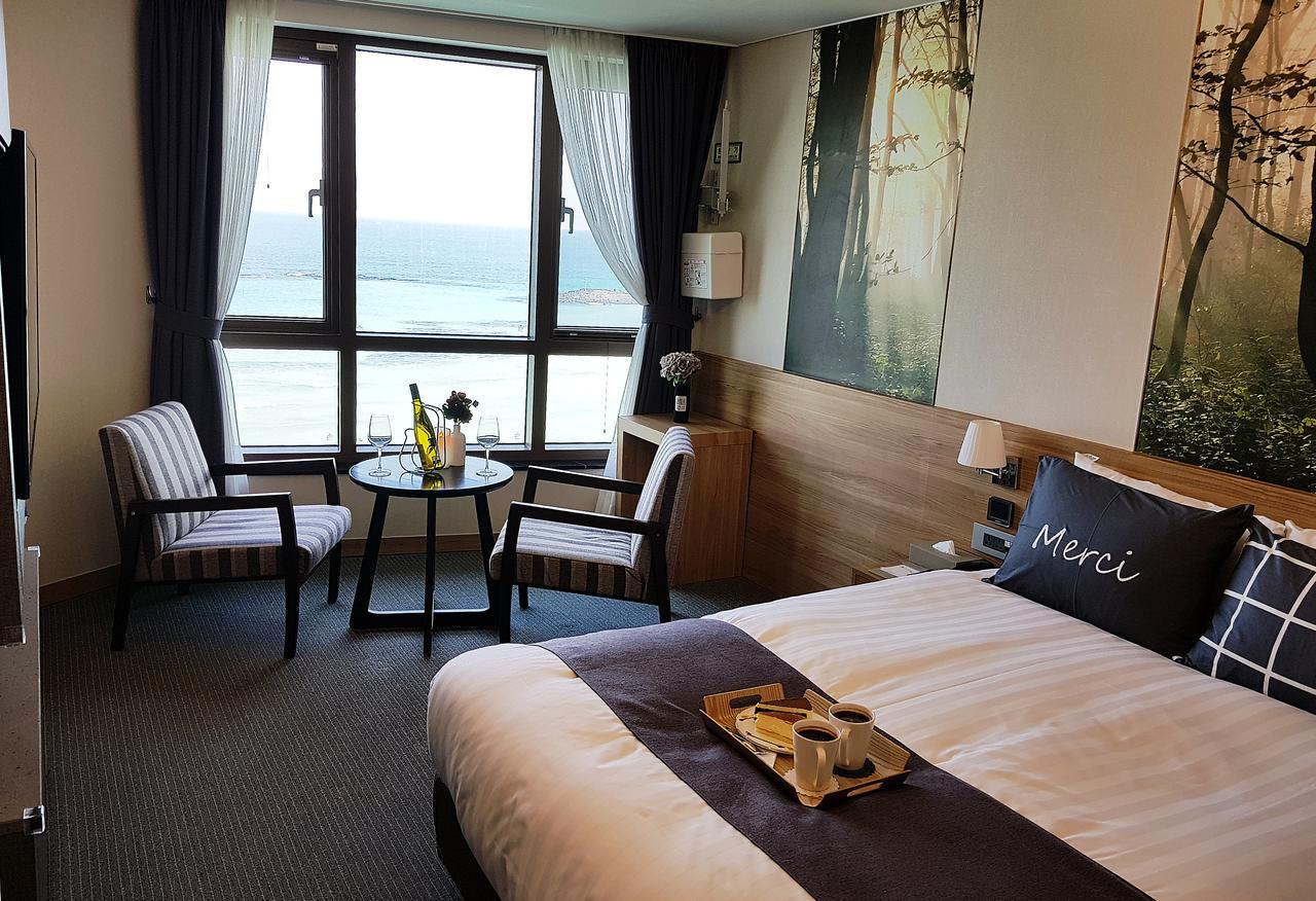 Utop Ubless Hotel